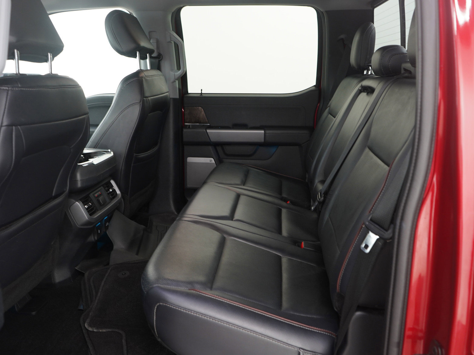 Used 2021 Ford F150 Lariat w/ Equipment Group 502A High image 16