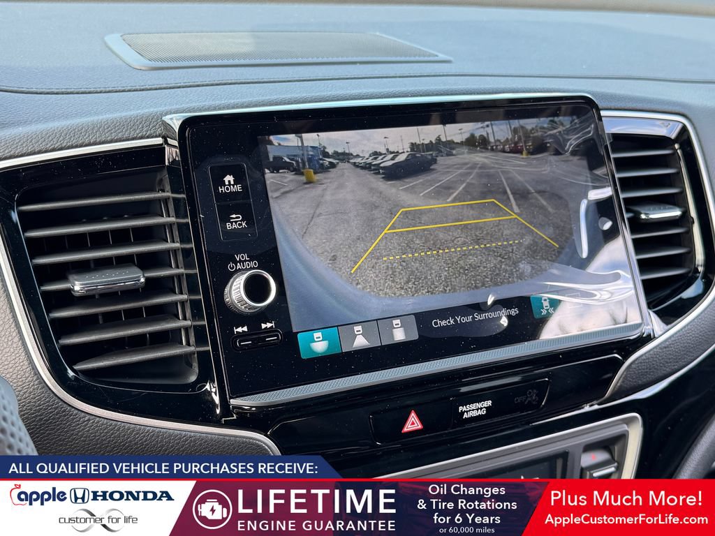 New 2026 Honda Ridgeline Black Edition image 10