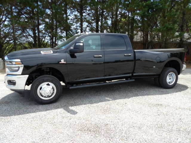 New 2026 RAM 3500 Tradesman AWD/4WD image 1