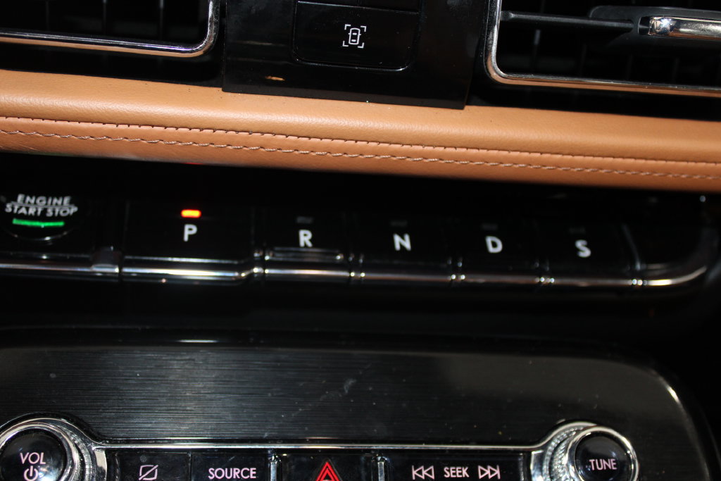 Used 2023 Lincoln Nautilus Black Label AWD/4WD image 31