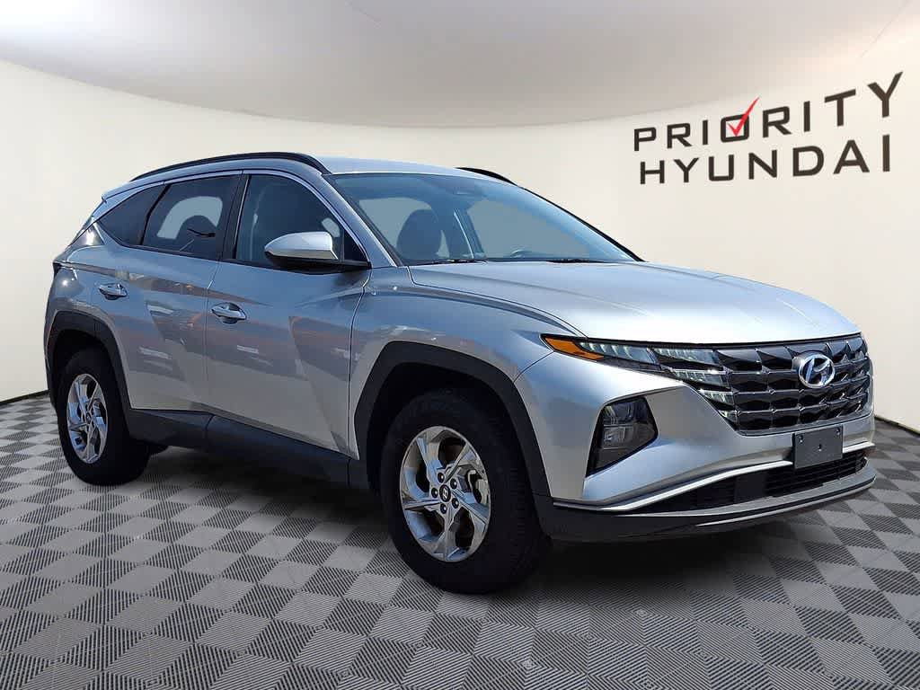 Used 2024 Hyundai Tucson SEL AWD/4WD image 3