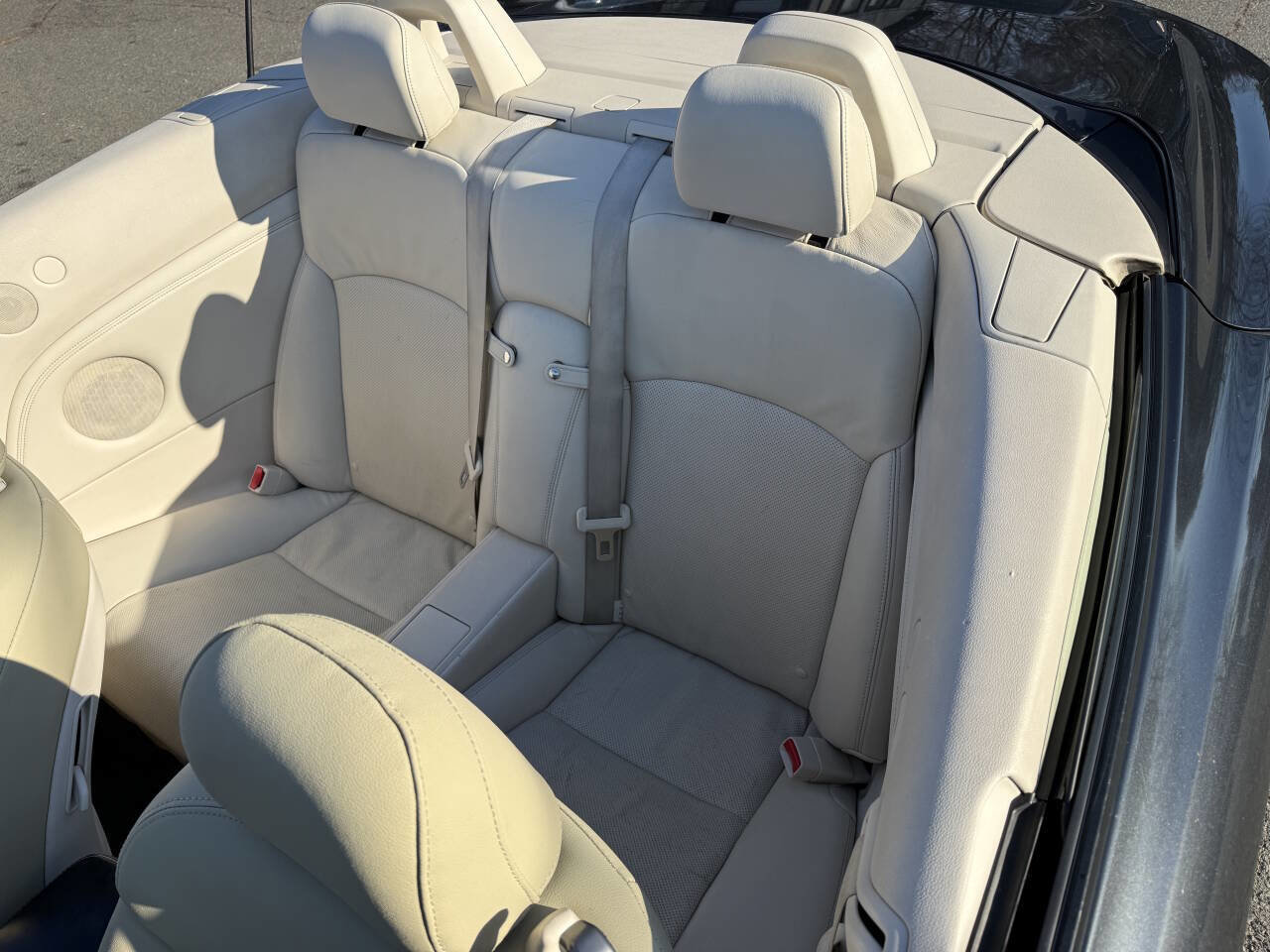 Used 2010 Lexus IS 250C image 12