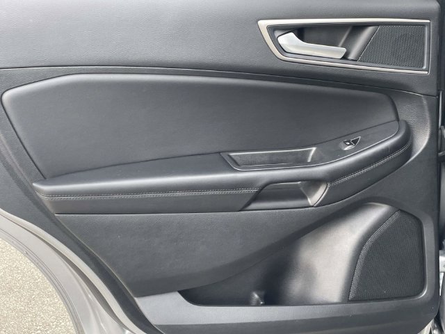 Certified 2024 Ford Edge SEL AWD/4WD image 10