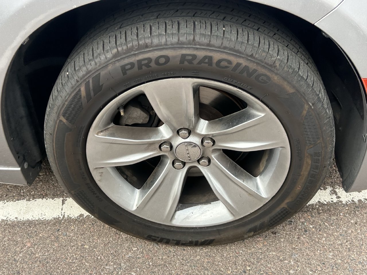 Used 2017 Dodge Charger SXT RWD image 7