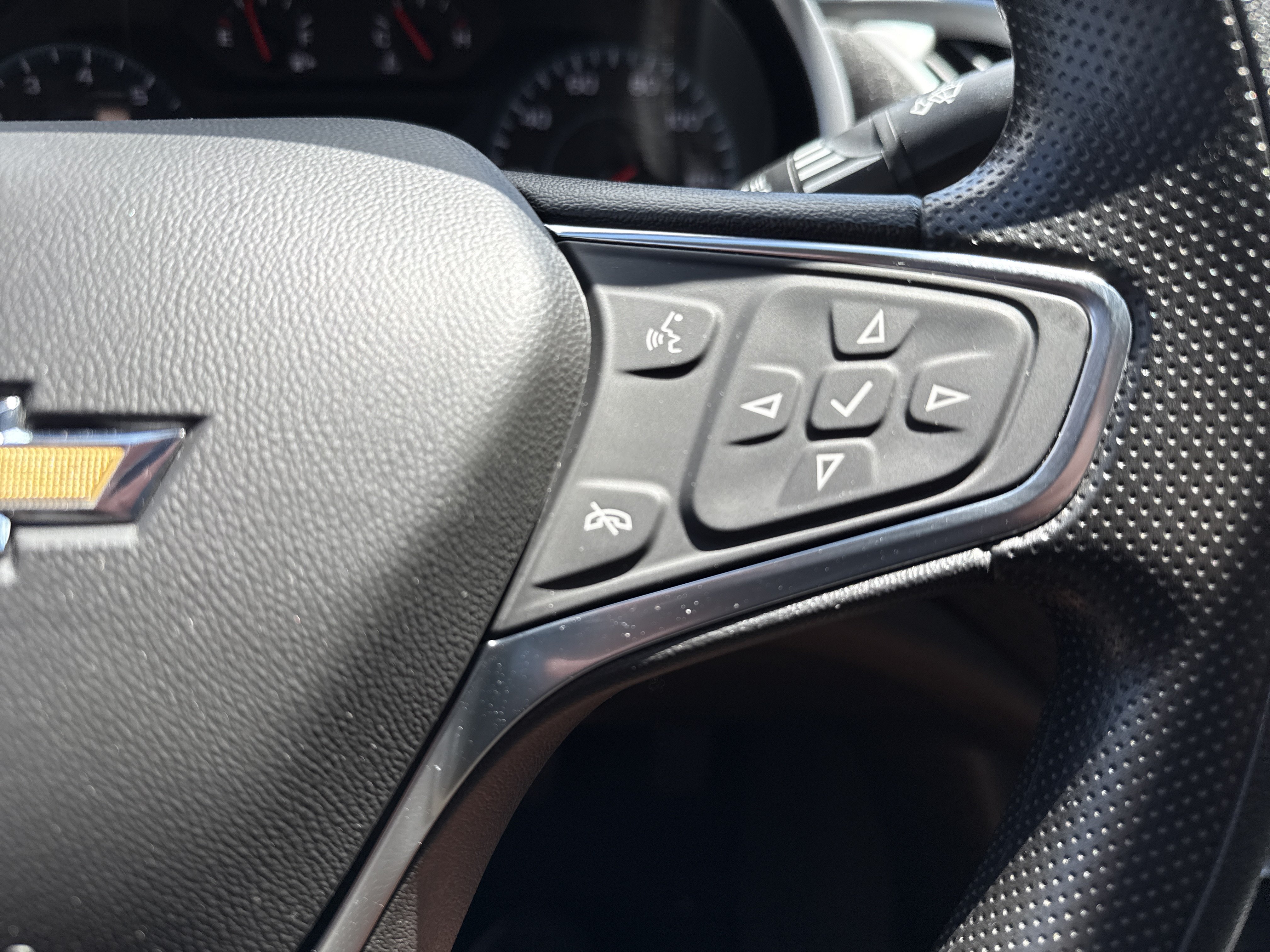 Used 2024 Chevrolet Malibu LT FWD image 19