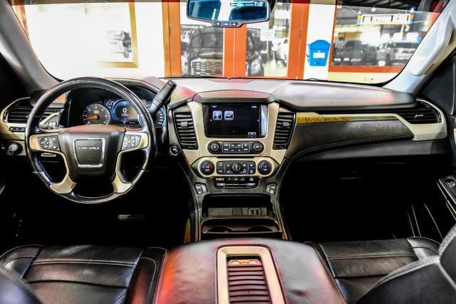 Used 2018 GMC Yukon Denali image 14