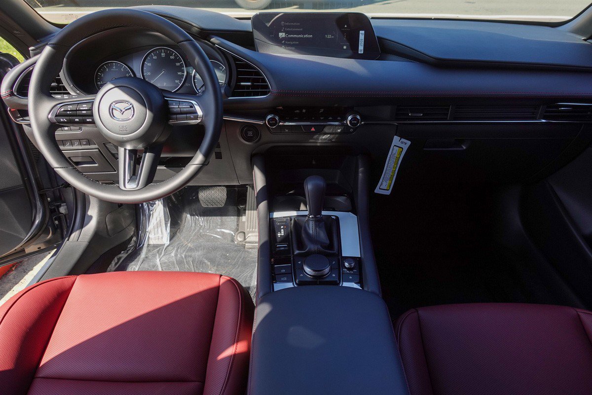 New 2026 MAZDA MAZDA3 Carbon image 23