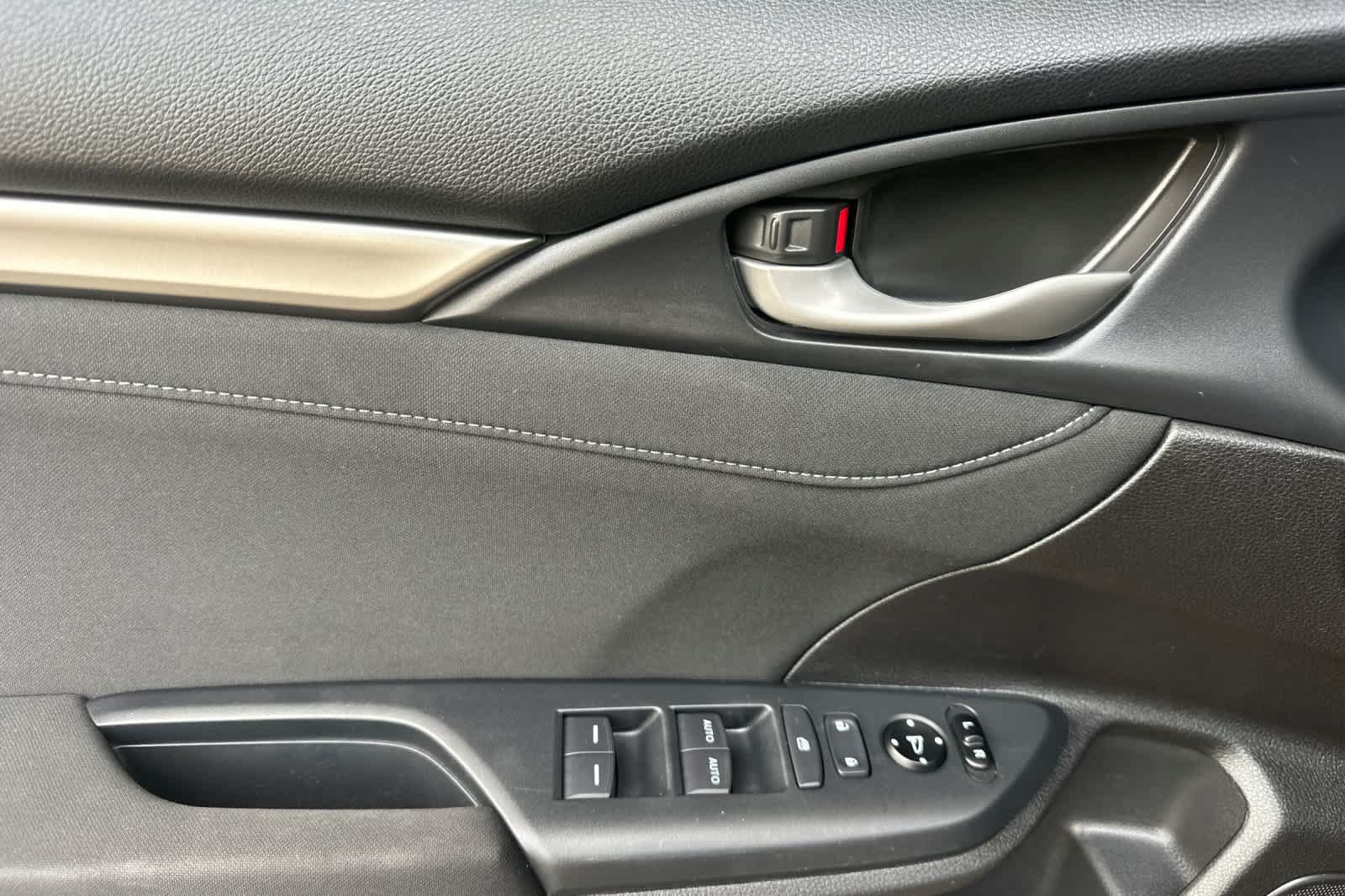 Used 2021 Honda Civic EX image 12