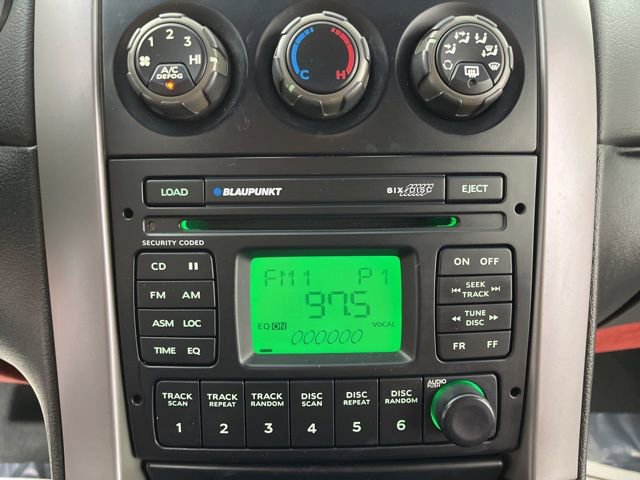 Used 2005 Pontiac GTO image 25