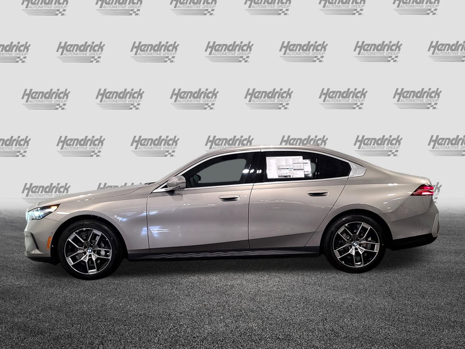 New 2026 BMW 530i xDrive w/ Premium Package image 5