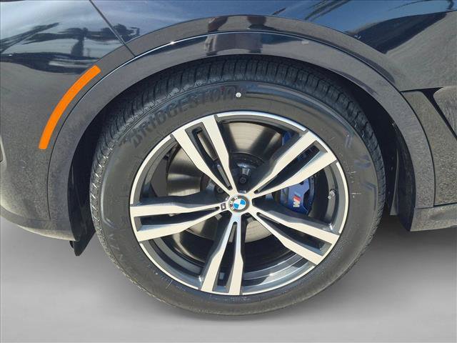 Certified 2024 BMW X7 xDrive40i w/ M Sport Package AWD/4WD image 26
