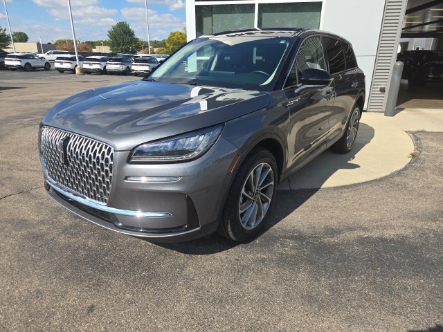 Certified 2024 Lincoln Corsair AWD w/ Equipment Group 101A image 8