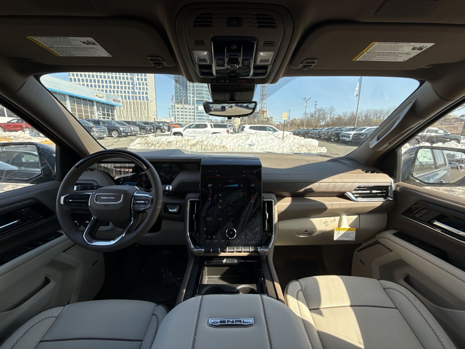 New 2026 GMC Yukon Denali w/ Denali Reserve Package AWD/4WD image 23