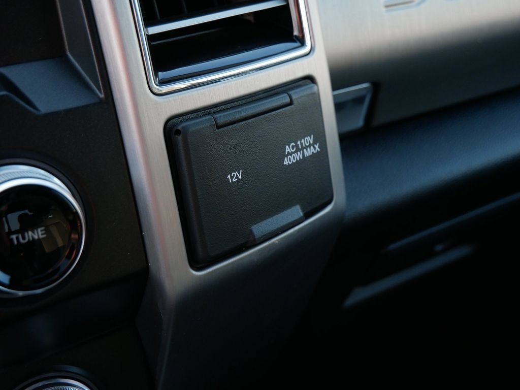 Certified 2021 Ford F350 Platinum AWD/4WD image 30