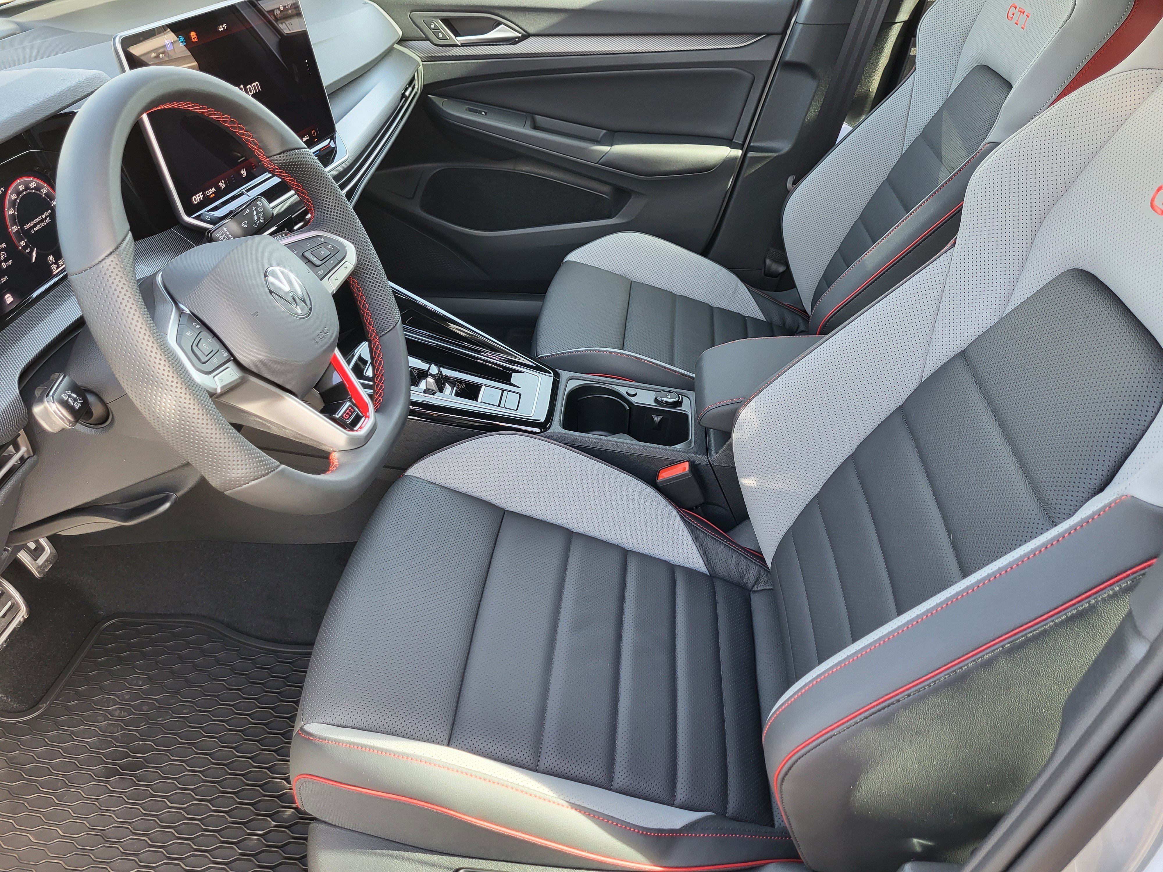 New 2026 Volkswagen GTI SE image 16