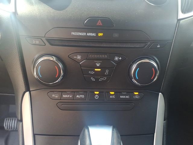 Used 2015 Ford Edge SEL AWD/4WD image 19