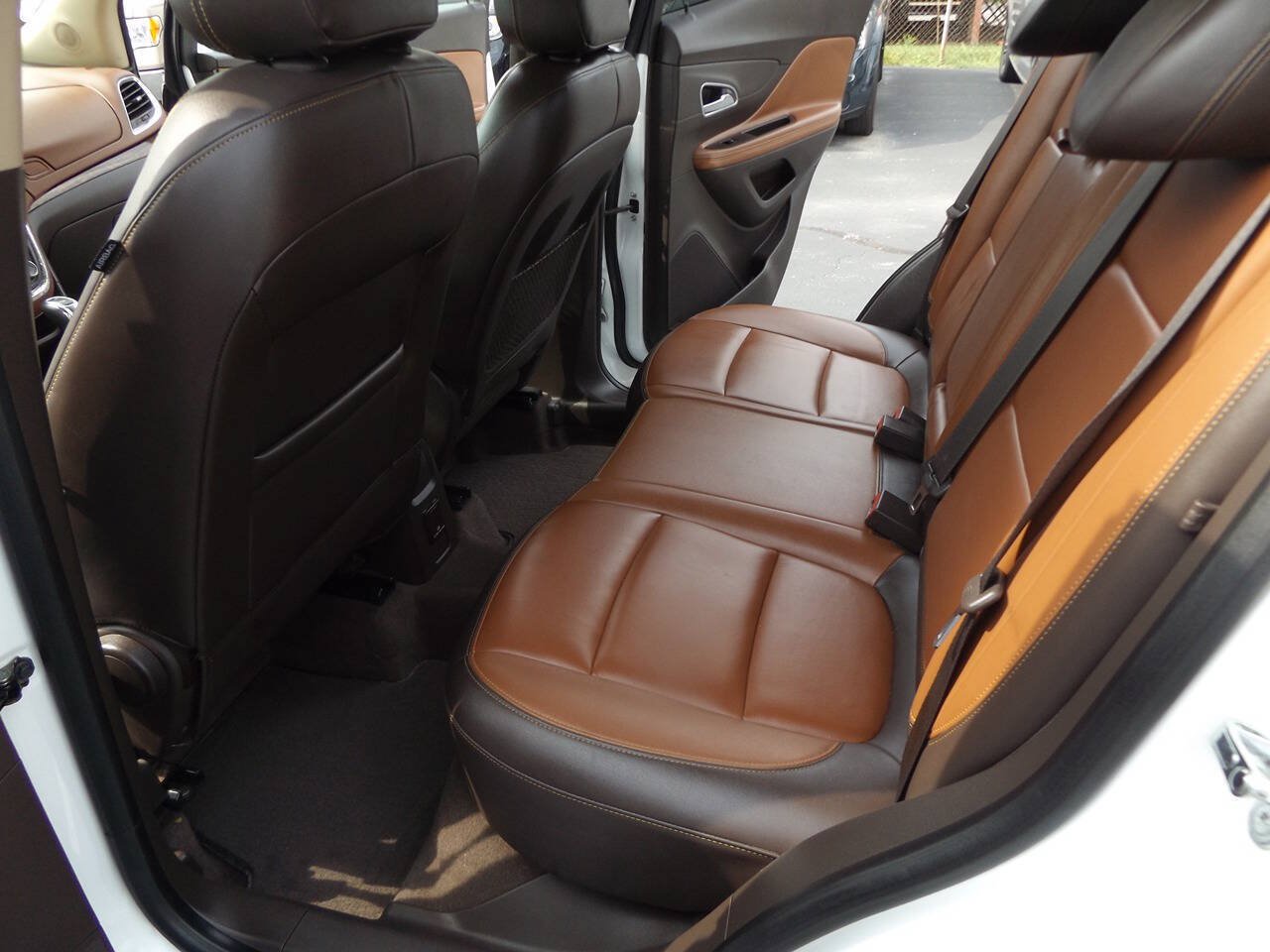 Used 2015 Buick Encore Leather AWD/4WD image 15