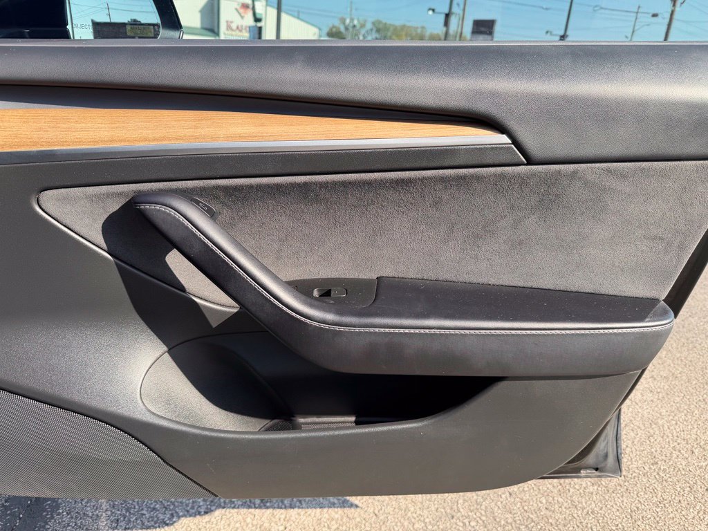 Used 2022 Tesla Model 3 Performance AWD/4WD image 26
