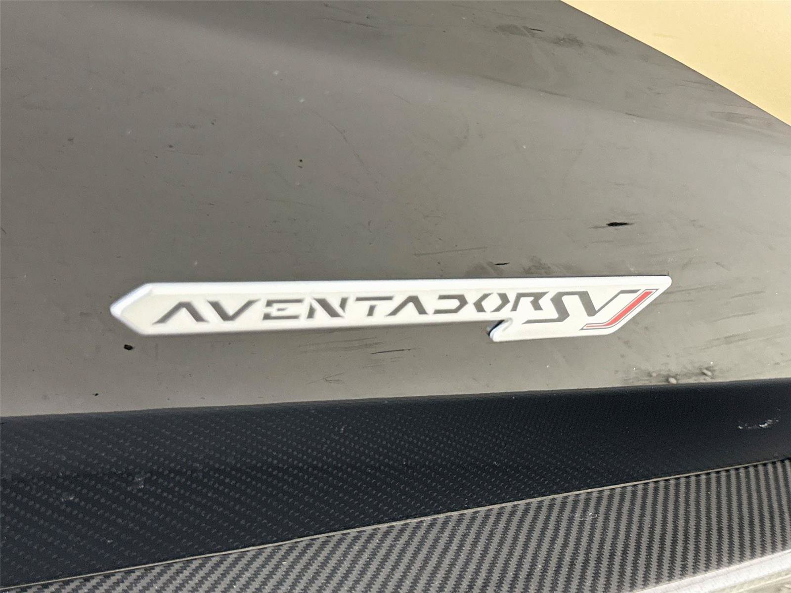 Used 2020 Lamborghini Aventador SVJ AWD/4WD image 34