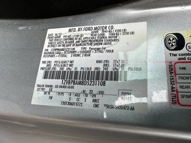 Used 2013 Ford Mustang Coupe RWD image 28