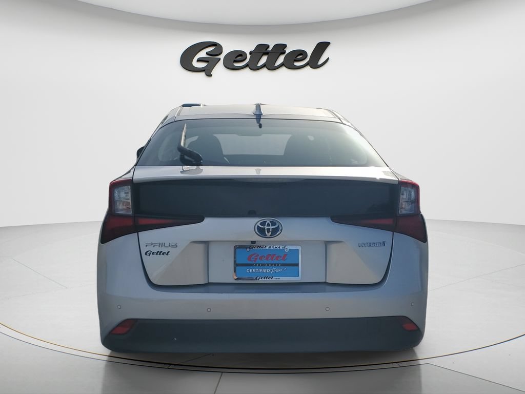 Certified 2021 Toyota Prius LE FWD image 6
