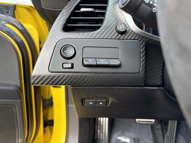 Used 2016 Chevrolet Corvette Z06 w/ 3LZ Preferred Equipment Group image 32