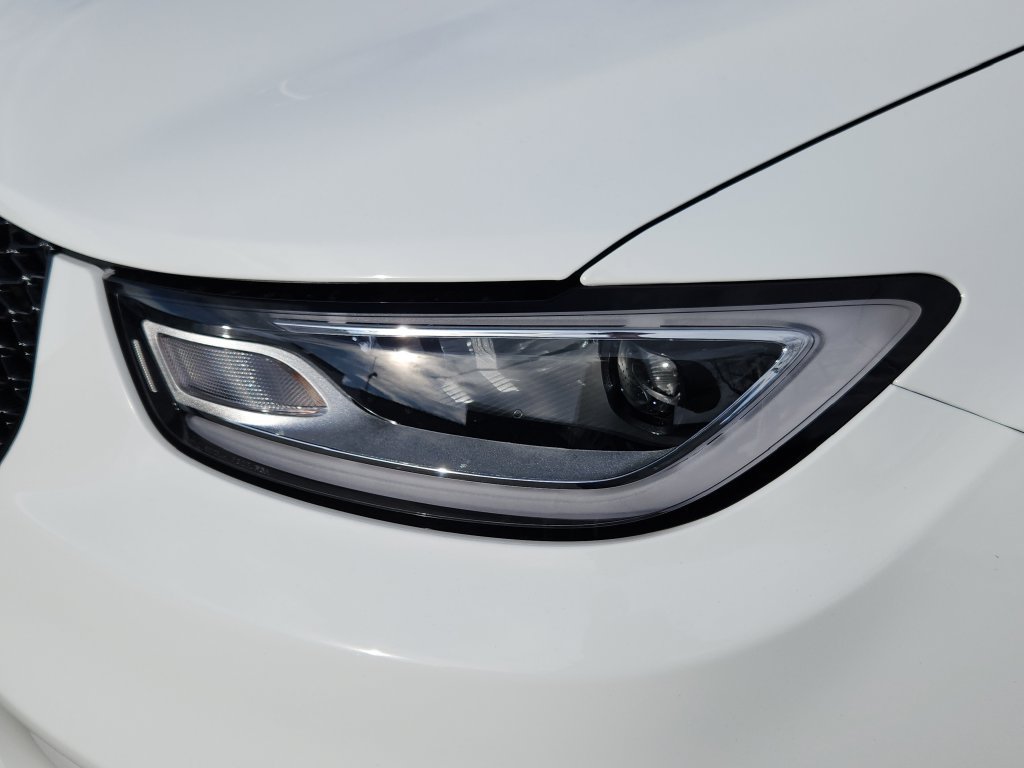 New 2026 Chrysler Pacifica Select w/ S Appearance Package AWD/4WD image 8