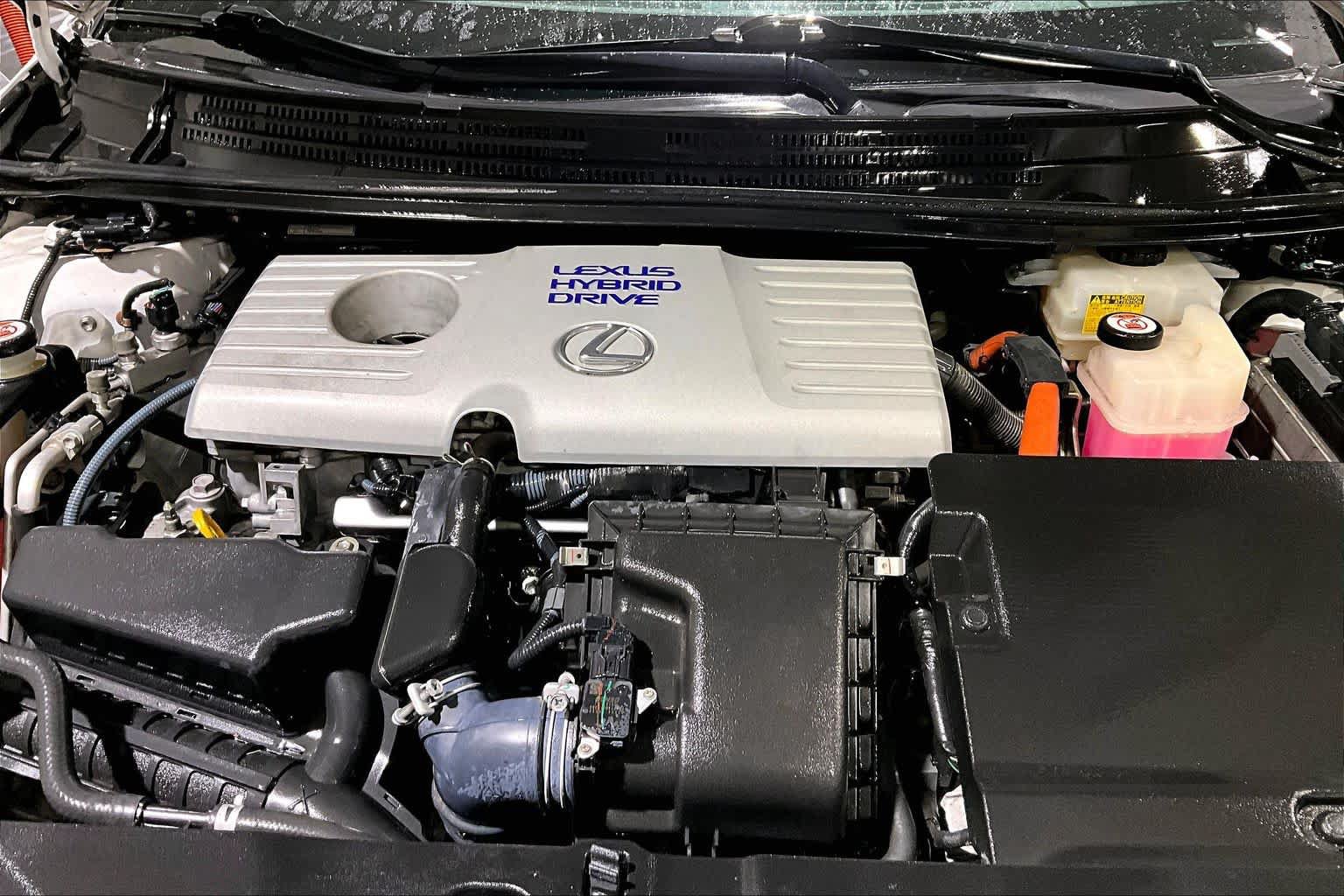 Used 2017 Lexus CT 200h w/ Seat Comfort Package FWD image 31