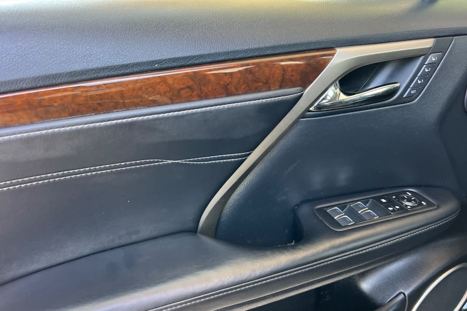 Used 2019 Lexus RX 350 FWD w/ Navigation Package image 12