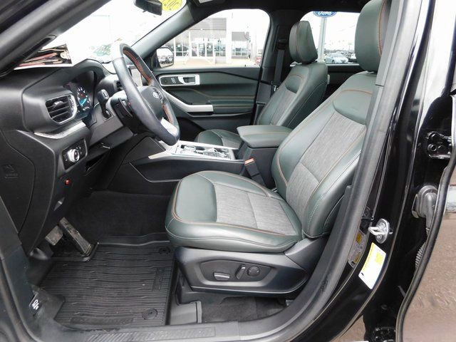 Used 2023 Ford Explorer Timberline image 13