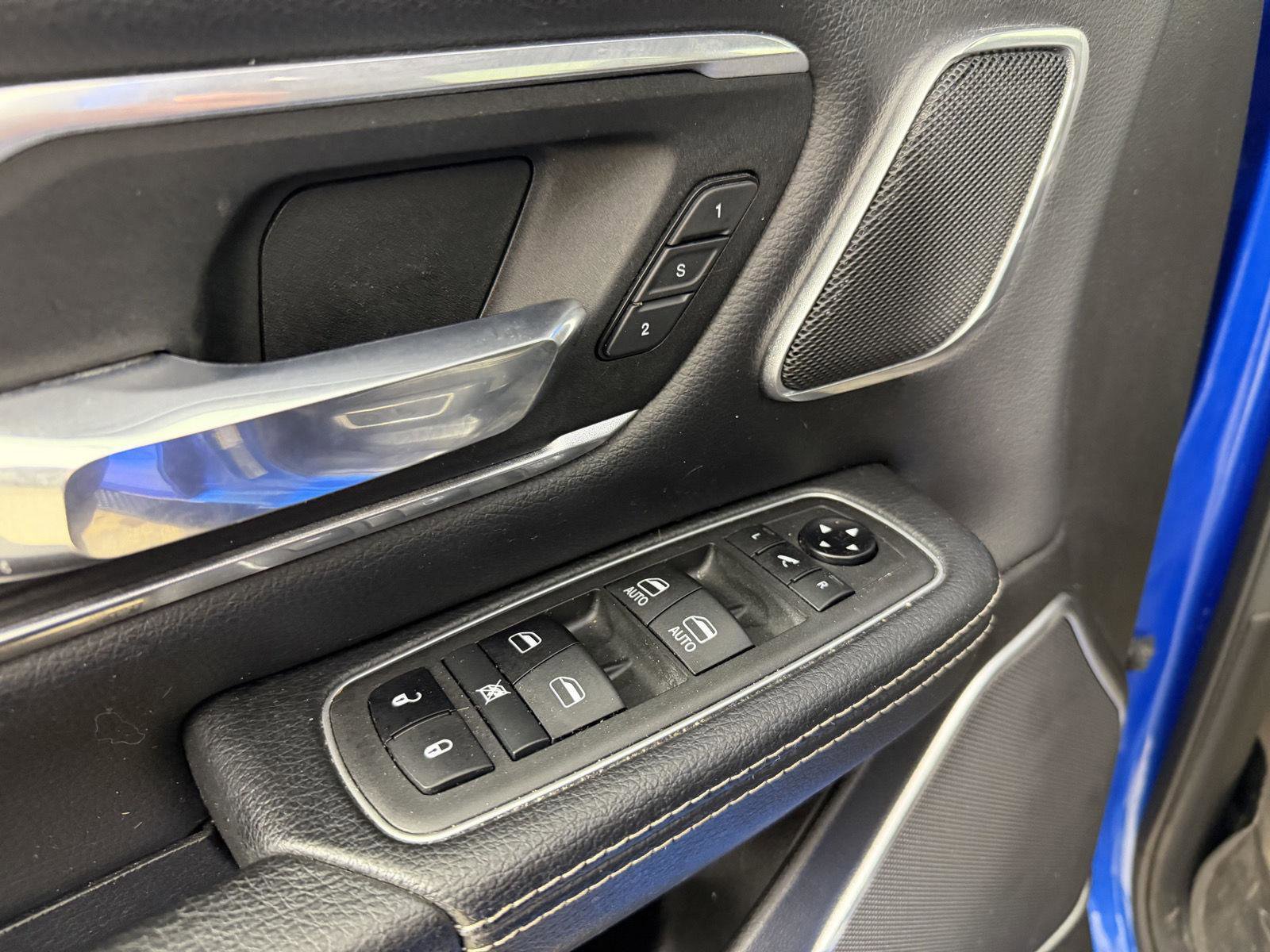 Used 2022 RAM 1500 Laramie image 19