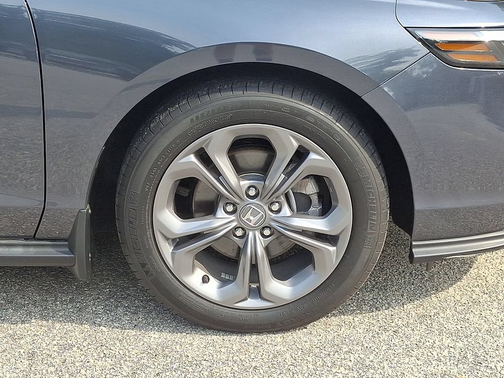 Used 2024 Honda Accord EX image 8