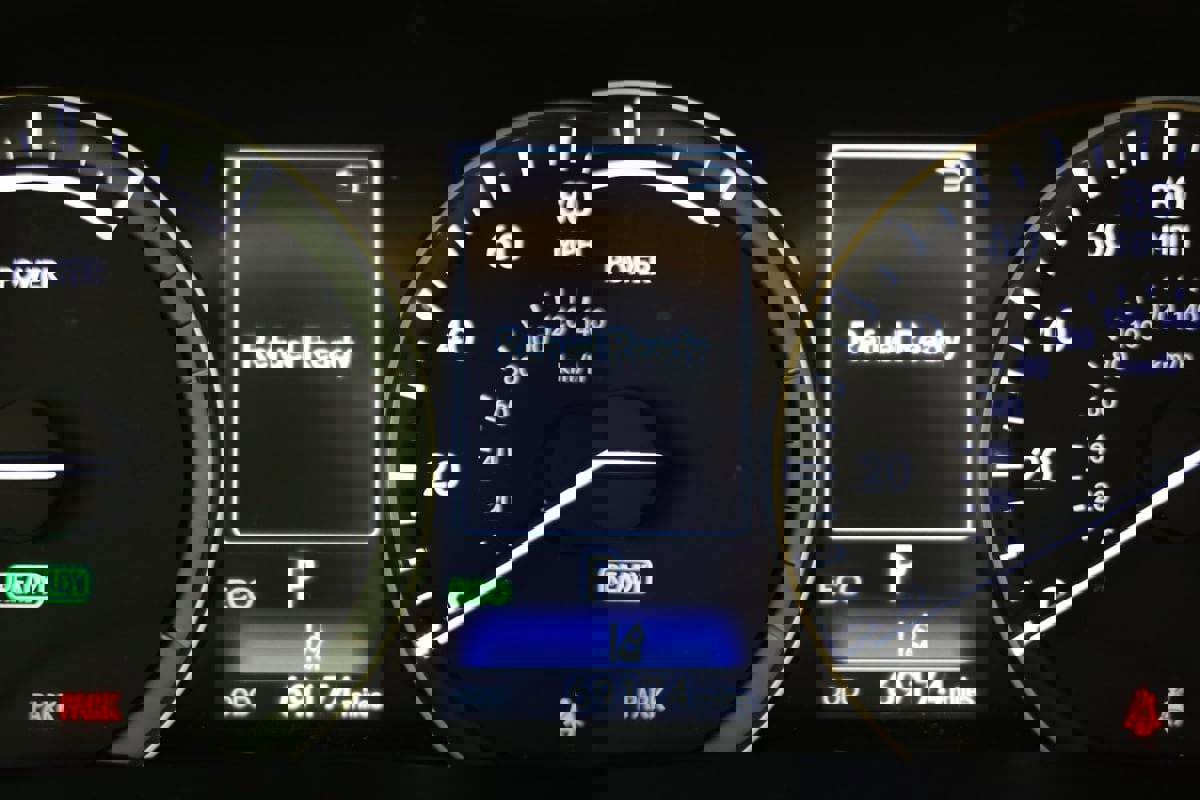 Used 2019 Lexus RX 450h AWD image 12