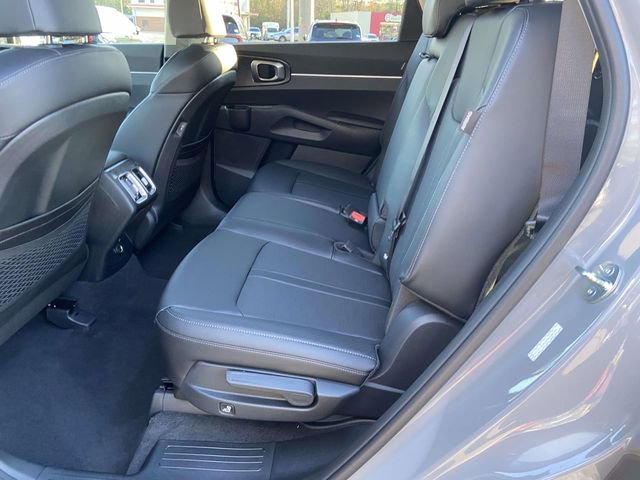 New 2026 Kia Sorento S image 9