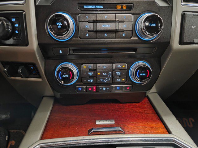 Used 2017 Ford F250 King Ranch w/ King Ranch Ultimate Package AWD/4WD image 55