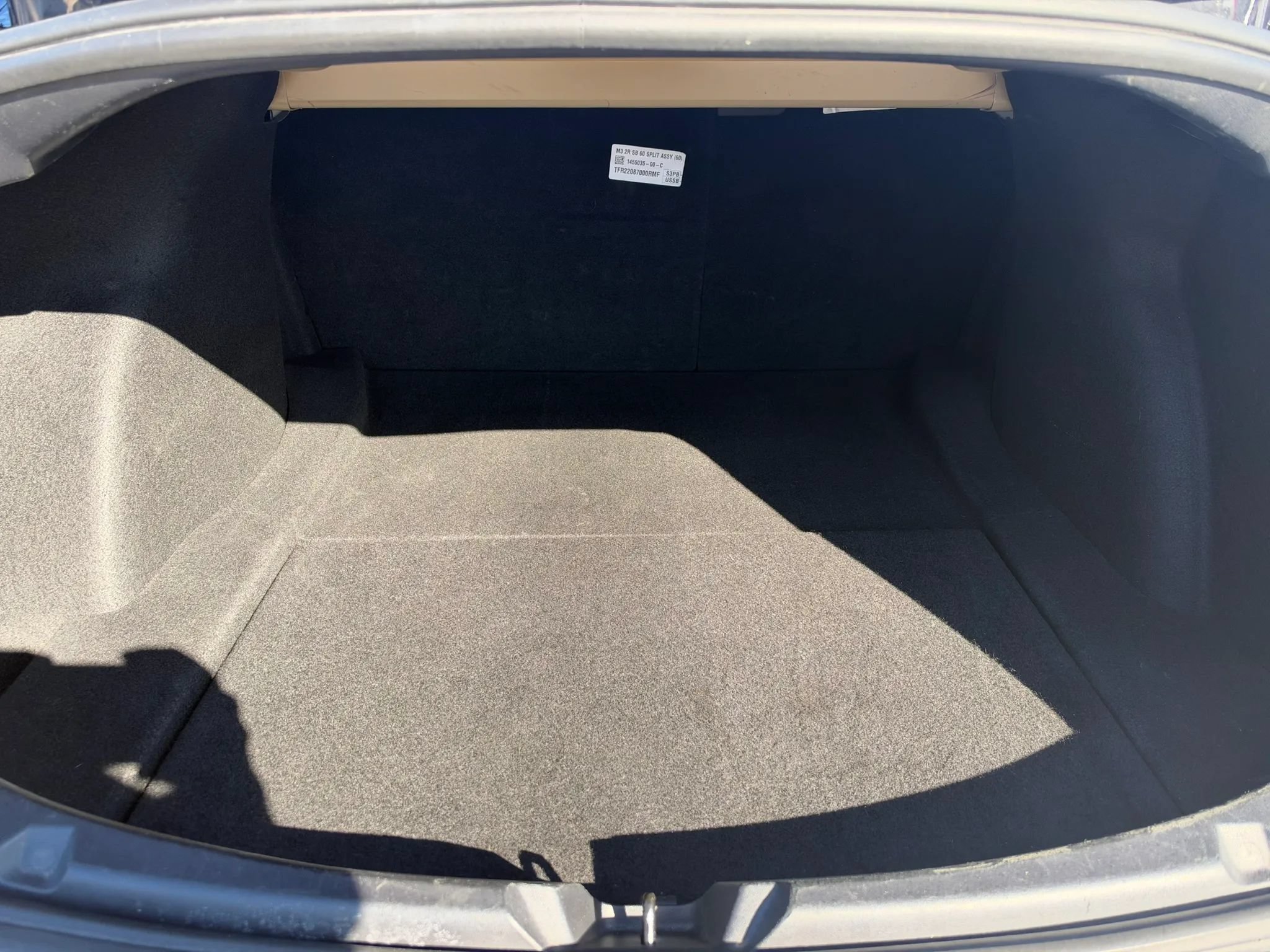 Used 2022 Tesla Model 3 Standard Range RWD image 5