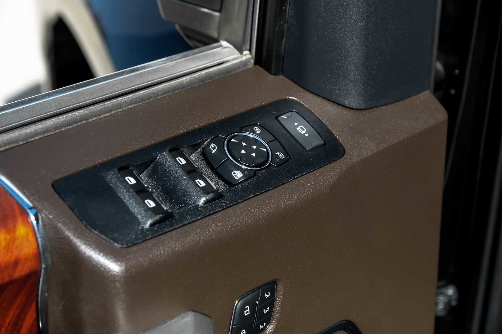 Used 2022 Ford F450 King Ranch w/ King Ranch Ultimate Package image 41