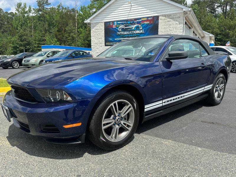 Used 2010 Ford Mustang Premium