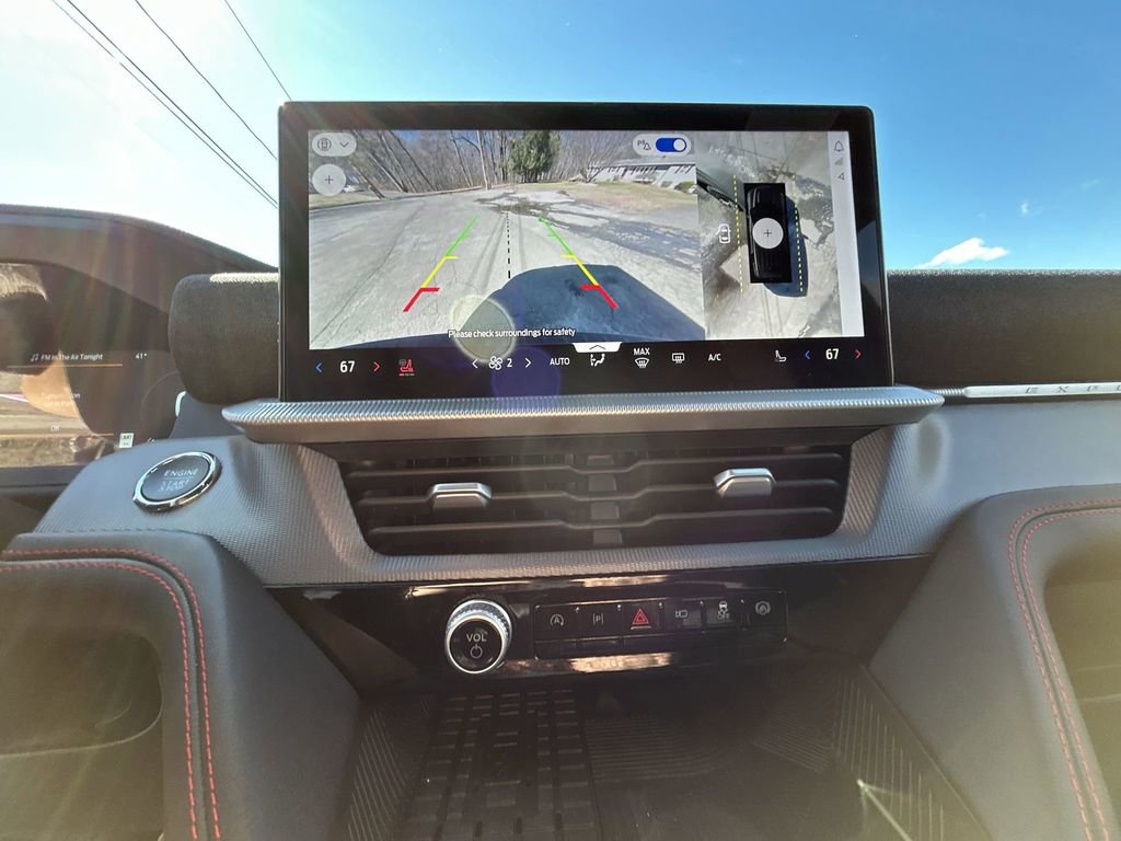 Used 2025 Ford Explorer ST image 17