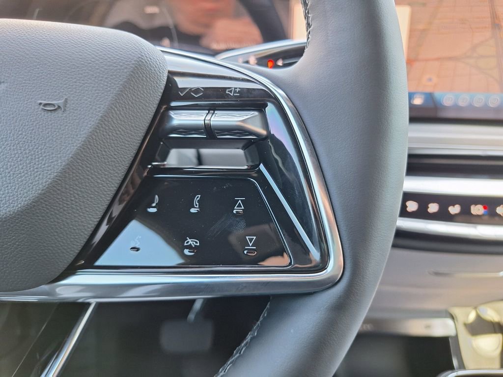 New 2026 Cadillac Lyriq Premium Sport w/ LPO, ONYX Package image 19