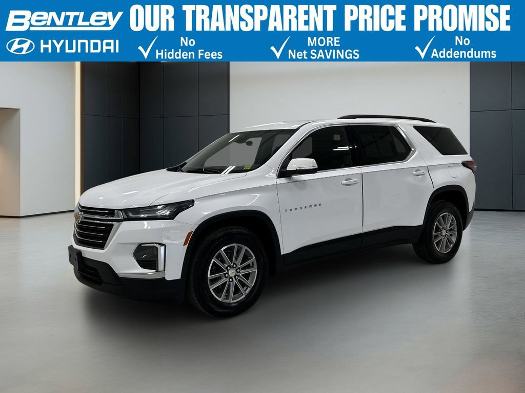 Used 2022 Chevrolet Traverse LT w/ LPO, Floor Liner Package
