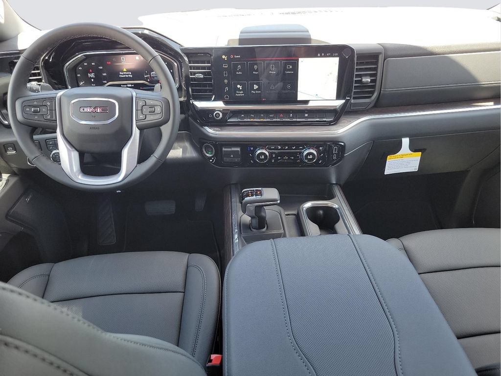 Used 2025 GMC Sierra 1500 SLT RWD image 12
