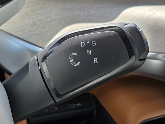 New 2025 Volkswagen ID. Buzz 1st Edition image 16