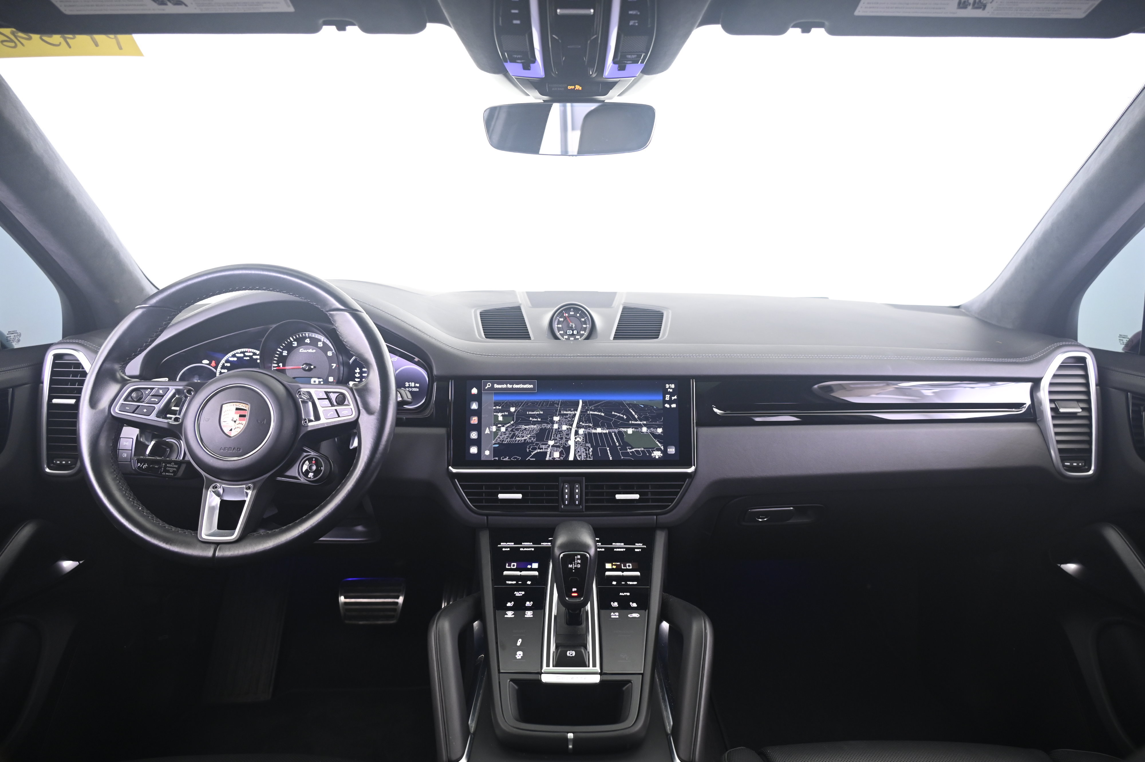 Certified 2023 Porsche Cayenne Turbo AWD/4WD image 32