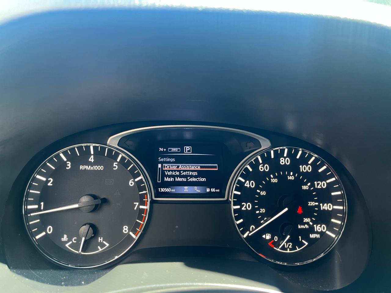 Used 2019 Nissan Pathfinder SL AWD/4WD image 17