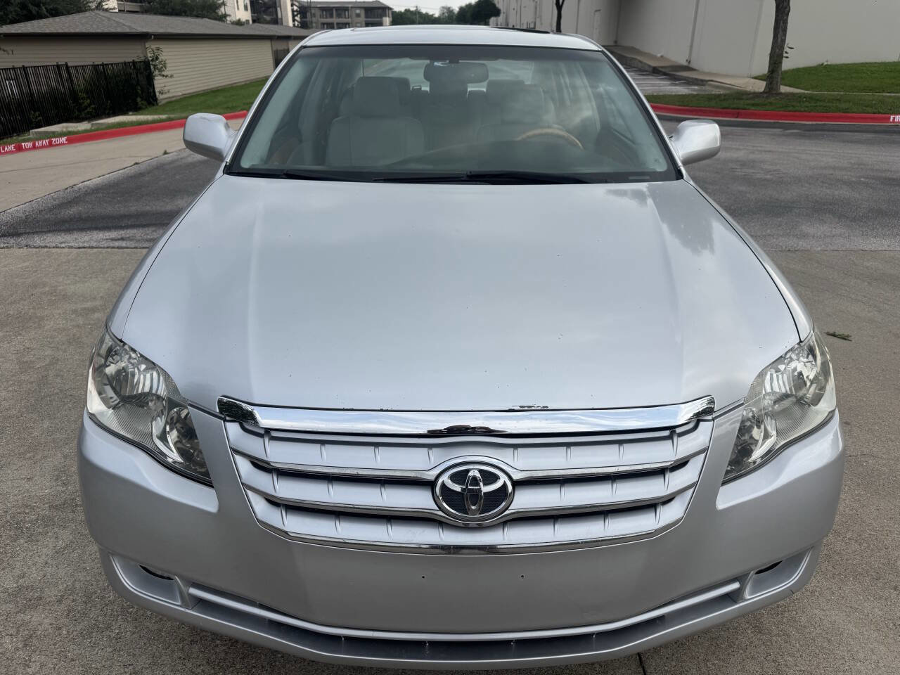 Used 2006 Toyota Avalon Limited FWD image 24