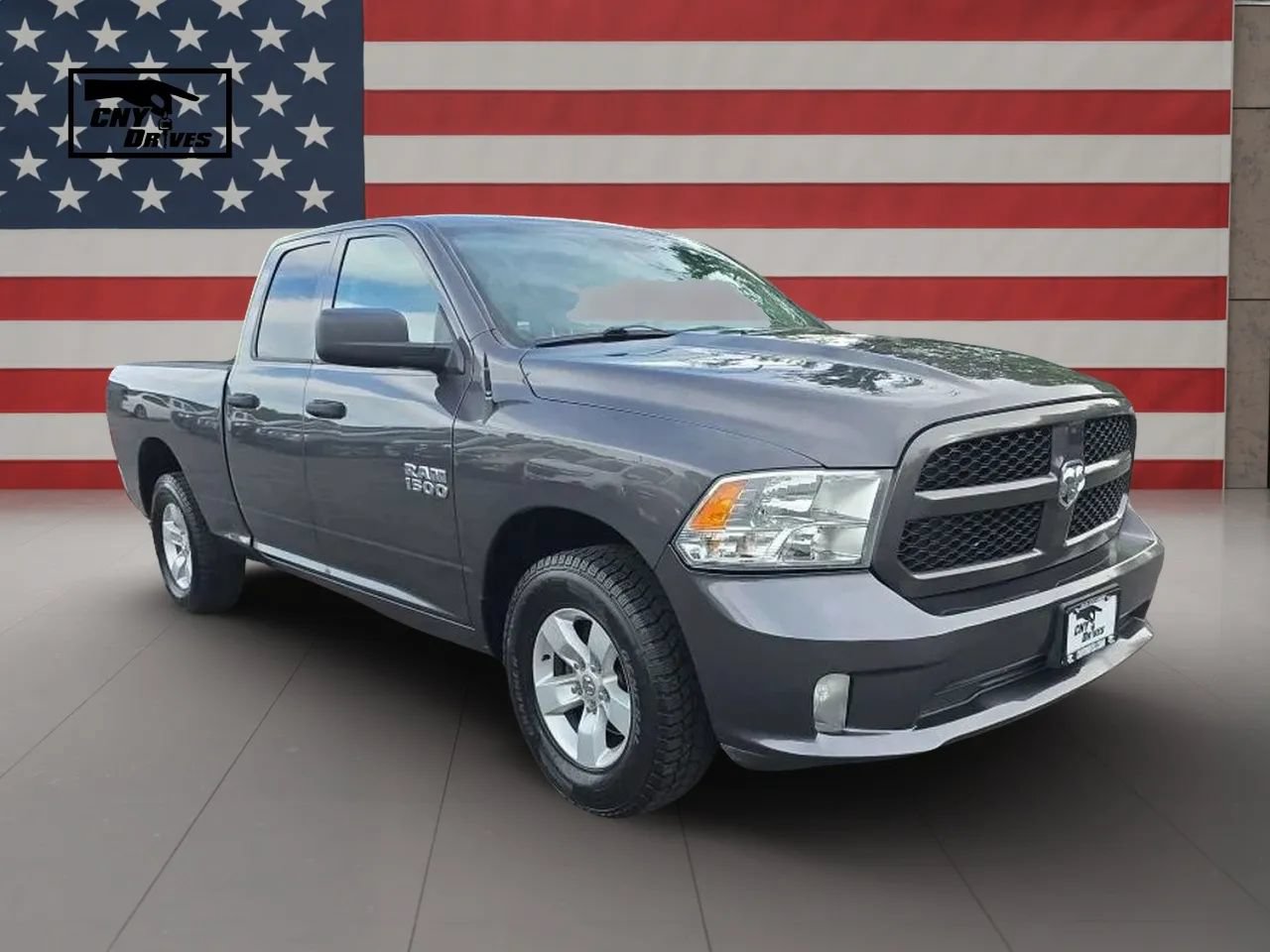 Used 2018 RAM 1500 Express AWD/4WD image 3