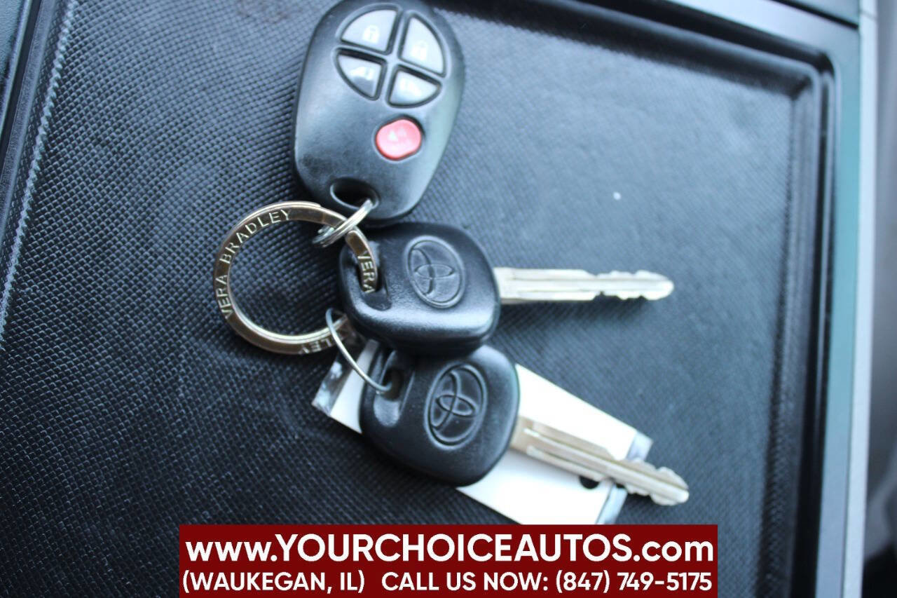 Used 2017 Toyota Sienna LE image 33