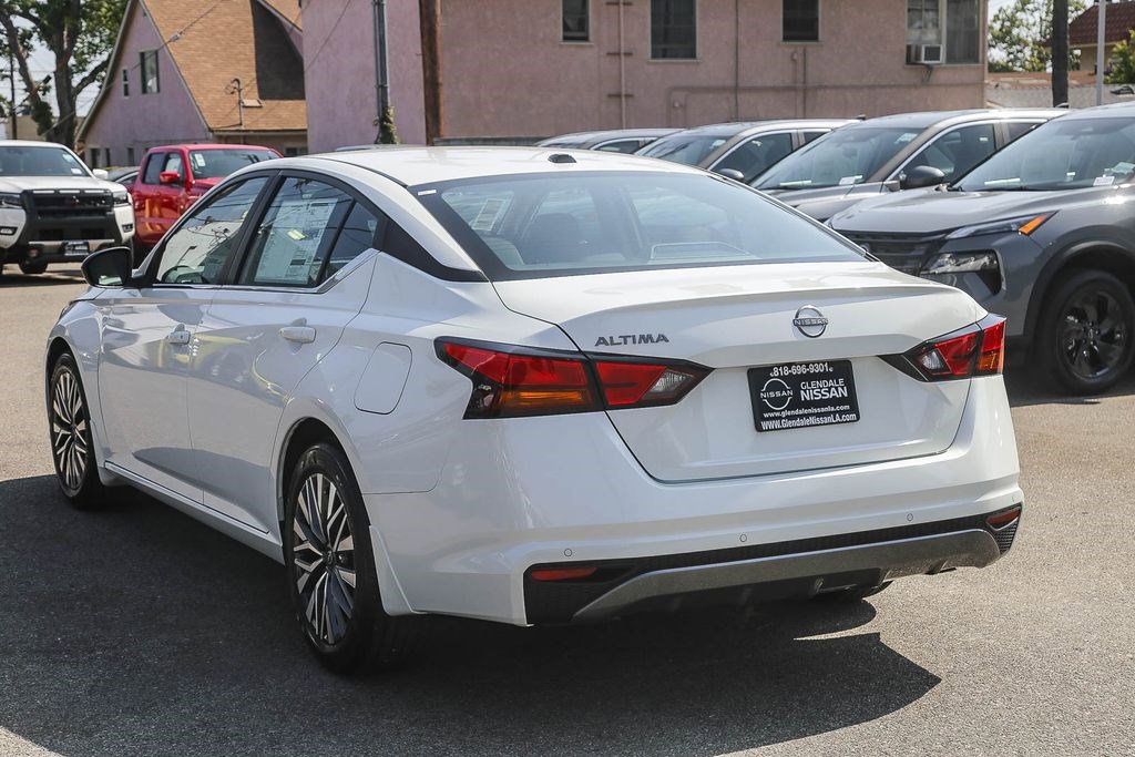 New 2026 Nissan Altima 2.5 SV FWD image 6