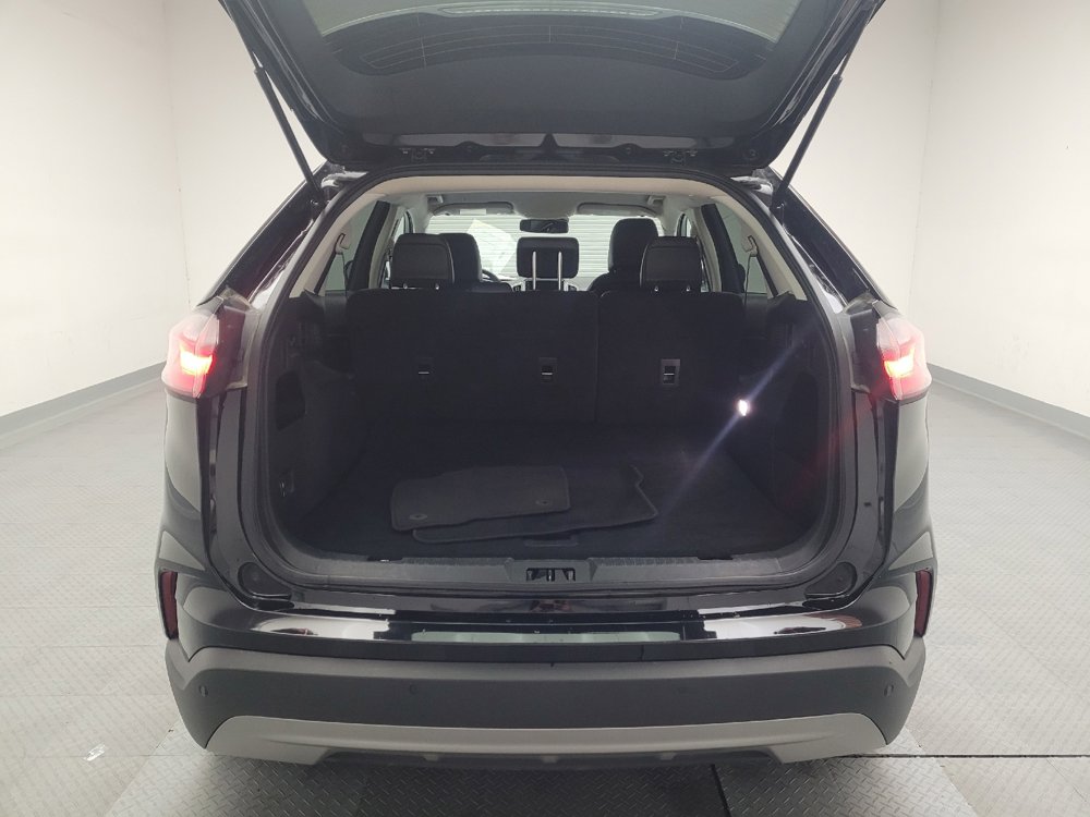 Used 2024 Ford Edge SEL image 29